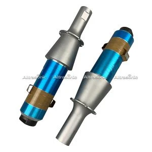 15kHz เครื่องสั่นอัลตราโซนิกเชื่อม Transducer พร้อม Booster เหล็ก