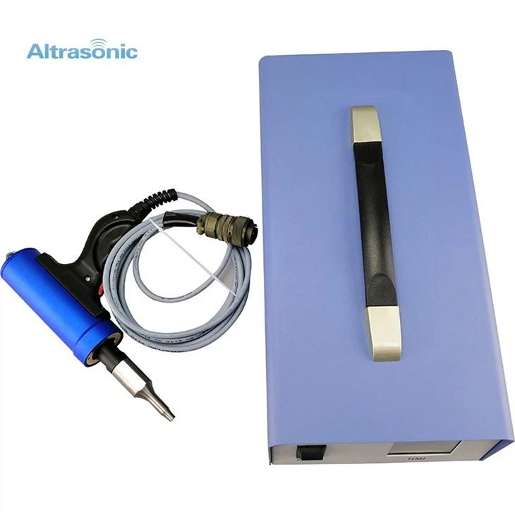ultrasonic spot welder device